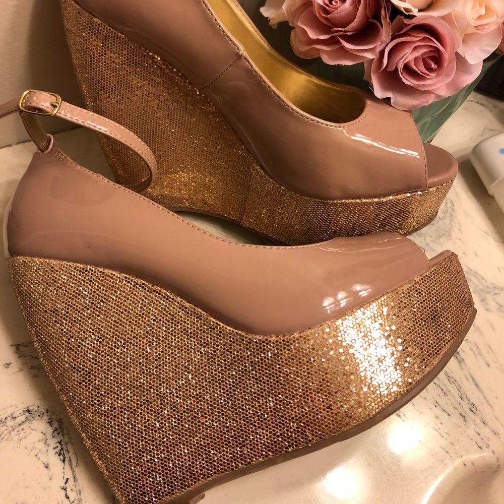 Madden Girl Wedges